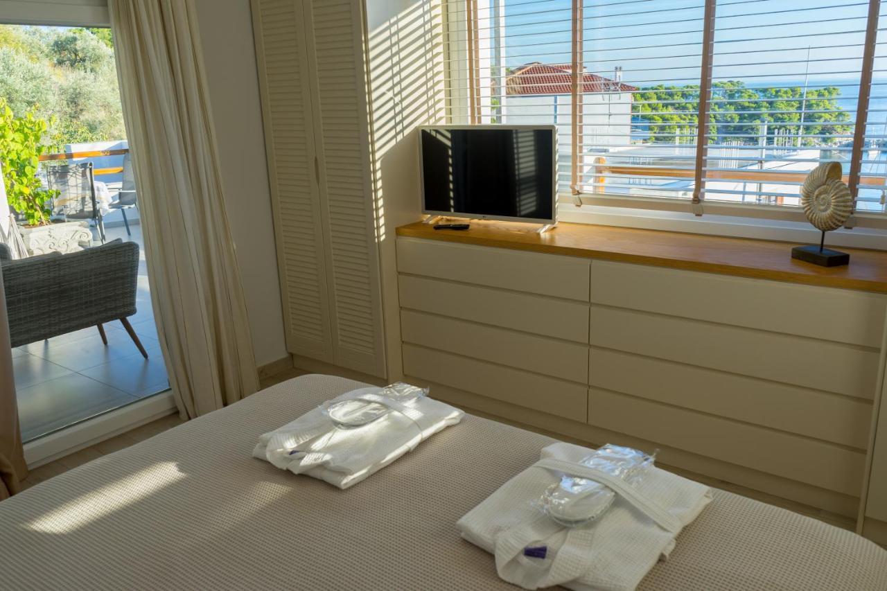 Aegean Suites Votsi  Eksteriør bilde